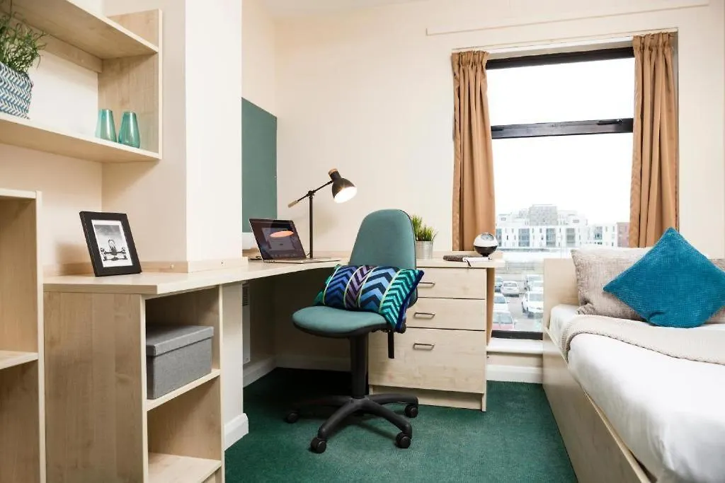 Apartment Mcmillan Student Village London