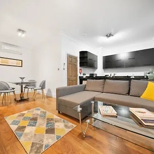 Holiday home 3, 48 Bishopsgate By Living, London